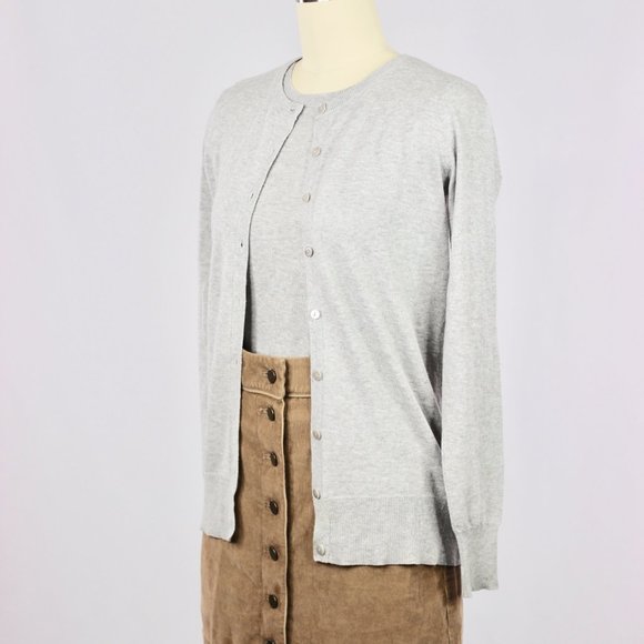 BARNEY'S NEW YORK Light Grey Silk Cotton Blend Knit Cardigan Tank Set - Picture 6 of 12